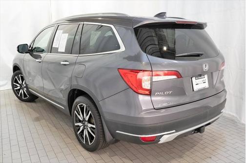 2019 Honda Pilot Touring 8-Passenger