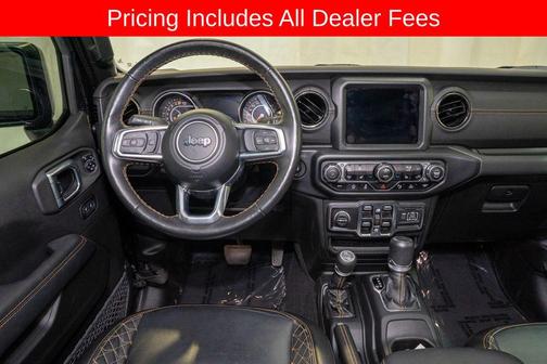 Black Clearcoat 2023 Jeep Gladiator High Altitude 4x4