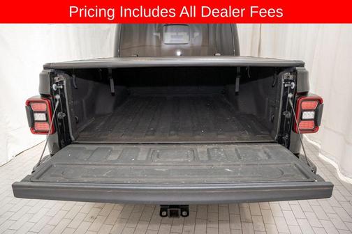 Black Clearcoat 2023 Jeep Gladiator High Altitude 4x4