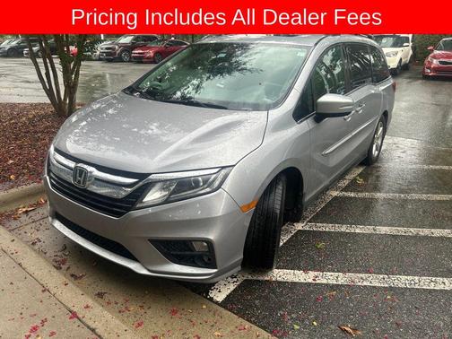 Lunar Silver Metallic 2018 Honda Odyssey EX-L
