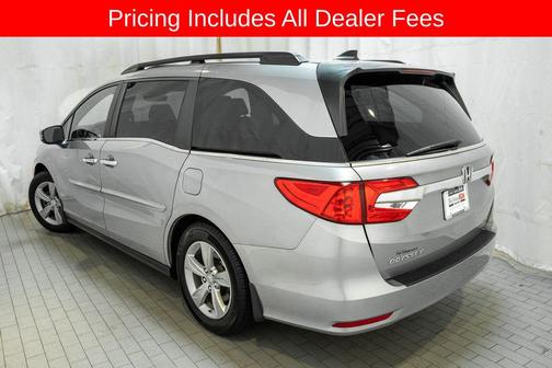 Lunar Silver Metallic 2018 Honda Odyssey EX-L