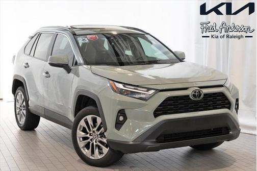 2023 Toyota RAV4 XLE Premium