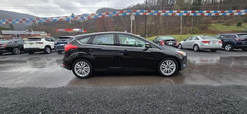 2018 Ford Focus Titanium