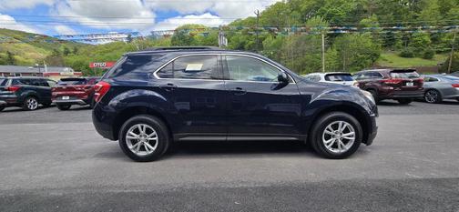 Blue 2017 Chevrolet Equinox LT