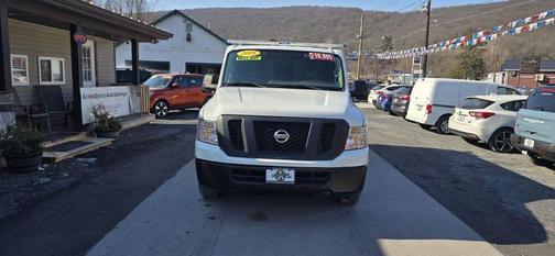 2018 Nissan NV Cargo NV2500 HD SV V6/SV V8
