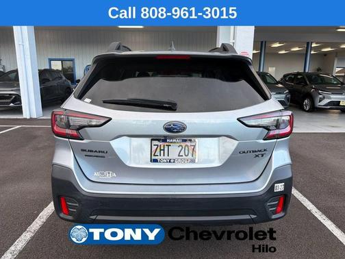 Ice Silver Metallic 2022 Subaru Outback Onyx Edition XT