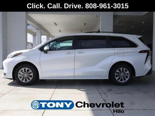 2026 Toyota Sienna XLE