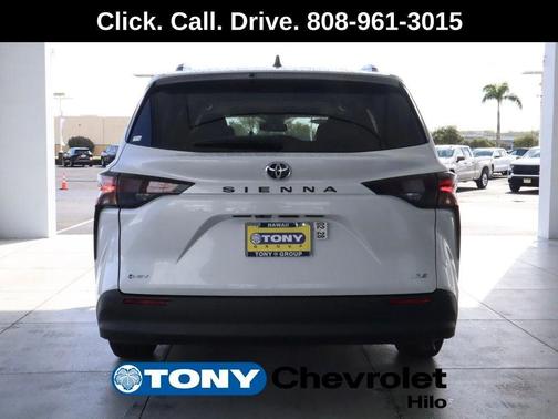 2026 Toyota Sienna XLE