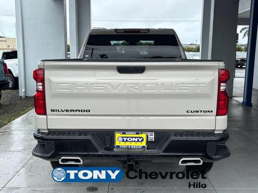 White Sand 2026 Chevrolet Silverado 1500 Custom Trail Boss