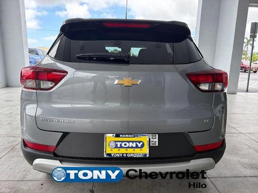 Sterling Gray Metallic 2026 Chevrolet Trailblazer LT
