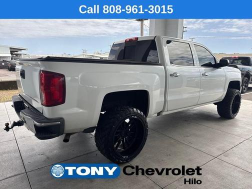 Iridescent Pearl Tricoat 2018 Chevrolet Silverado 1500 1LZ