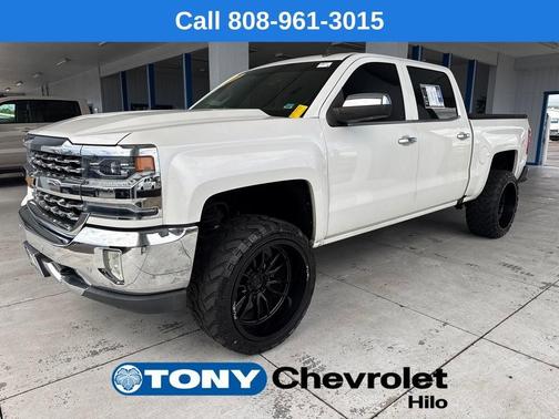 Iridescent Pearl Tricoat 2018 Chevrolet Silverado 1500 1LZ