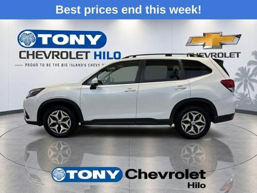 Crystal White Pearl 2024 Subaru Forester Premium