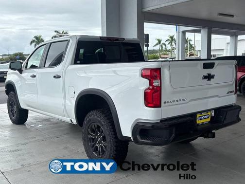 Summit White 2026 Chevrolet Silverado 1500 ZR2