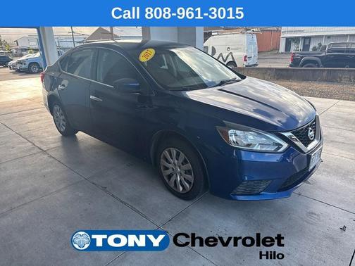 Gray 2017 Nissan Sentra SV