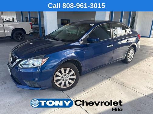 Gray 2017 Nissan Sentra SV