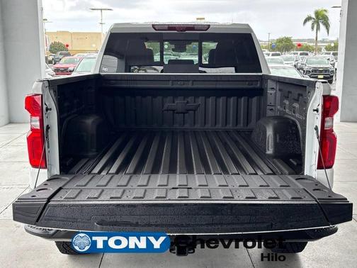 Summit White 2026 Chevrolet Silverado 1500 ZR2