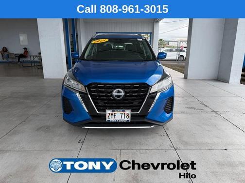 Electric Blue Metallic 2024 Nissan Kicks SV