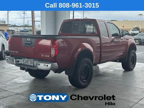 Red 2019 Nissan Frontier SV
