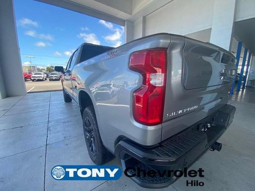 Sterling Gray Metallic 2026 Chevrolet Silverado 1500 LT Trail Boss