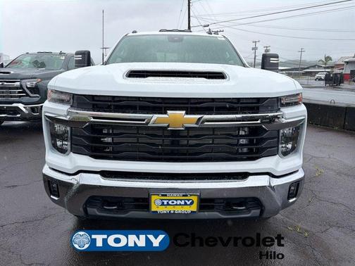 Summit White 2026 Chevrolet Silverado 3500 LT