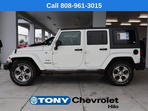 White 2016 Jeep Wrangler Unlimited Sahara