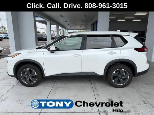Everest White P 2024 Nissan Rogue SV
