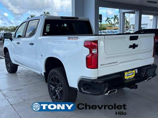 Summit White 2026 Chevrolet Silverado 1500 LT Trail Boss