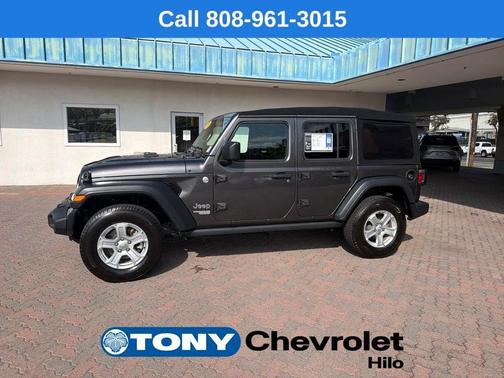 Gray 2019 Jeep Wrangler Unlimited Sport