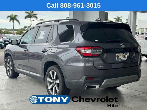 Gray 2023 Honda Pilot Elite