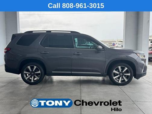 Gray 2023 Honda Pilot Elite