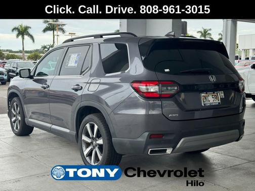 Gray 2023 Honda Pilot Elite