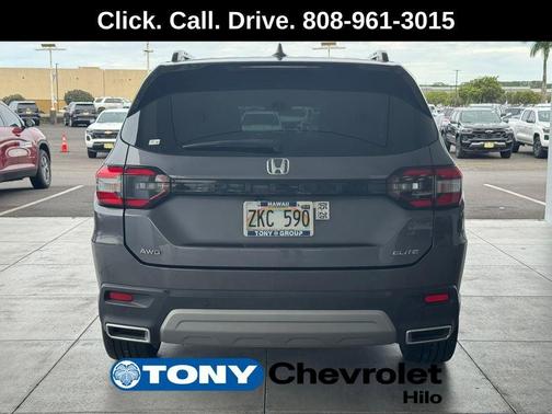Gray 2023 Honda Pilot Elite