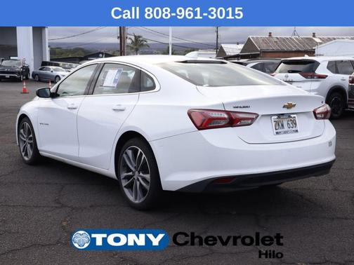 Summit White 2022 Chevrolet Malibu LT