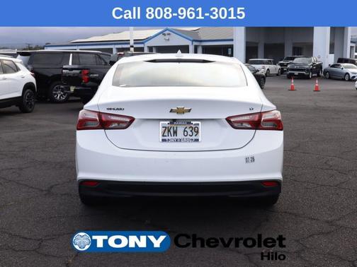 Summit White 2022 Chevrolet Malibu LT