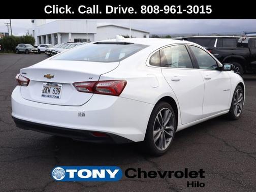 Summit White 2022 Chevrolet Malibu LT