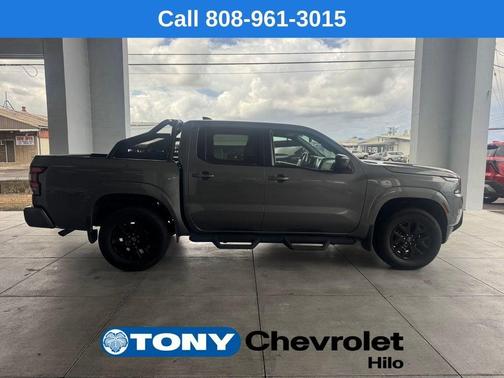 Gun Metallic 2023 Nissan Frontier SV