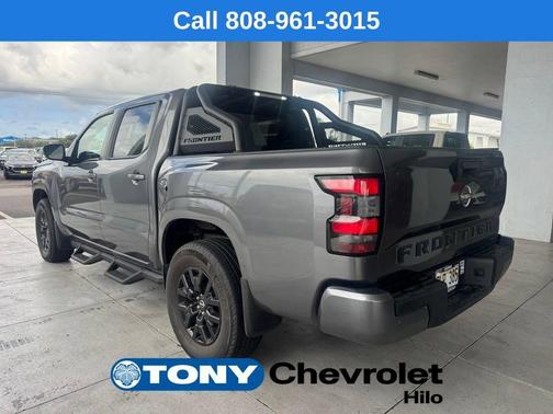 Gun Metallic 2023 Nissan Frontier SV