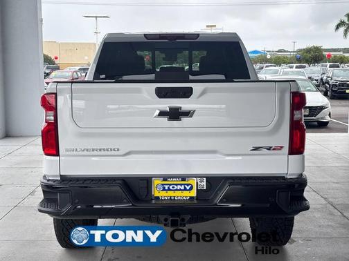 Summit White 2026 Chevrolet Silverado 1500 ZR2