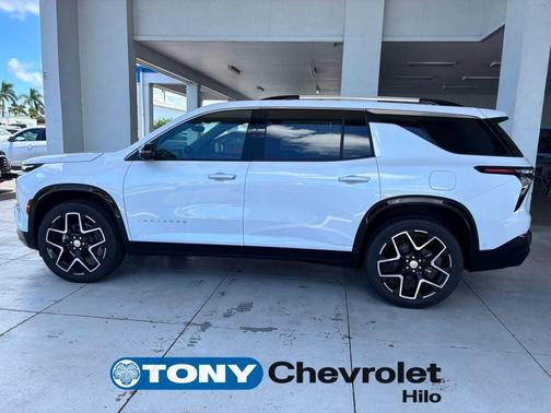 Polar White 2026 Chevrolet Traverse High Country