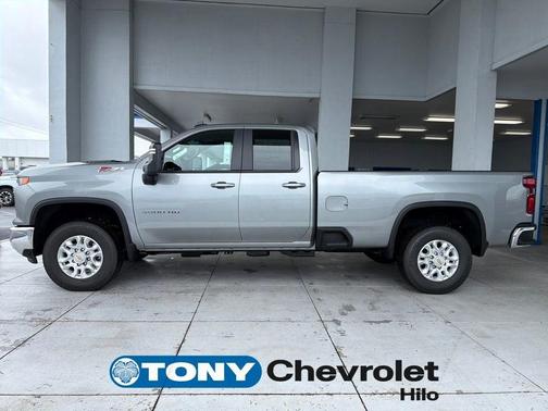 Sterling Gray Metallic 2026 Chevrolet Silverado 3500 LT