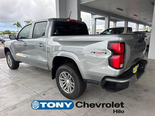 Sterling Gray Metallic 2026 Chevrolet Colorado LT
