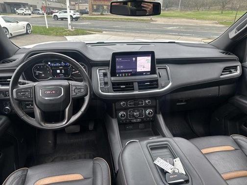 2021 GMC Yukon 4WD AT4