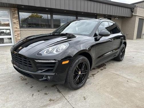 2018 Porsche Macan Base