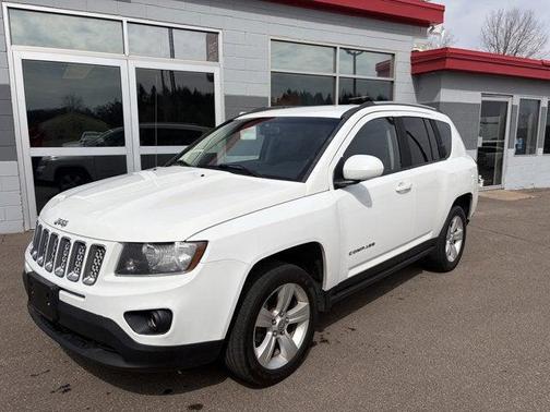 Bright White Clearcoat 2016 Jeep Compass Latitude