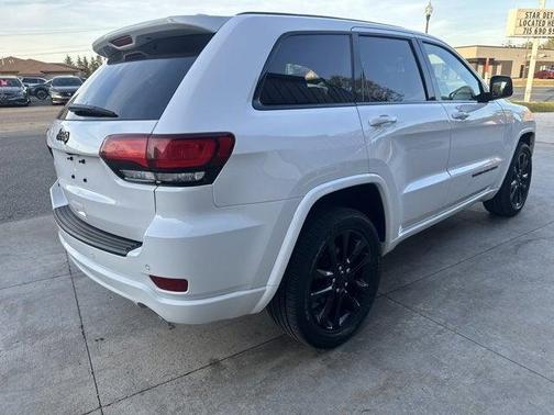 2021 Jeep Grand Cherokee Laredo