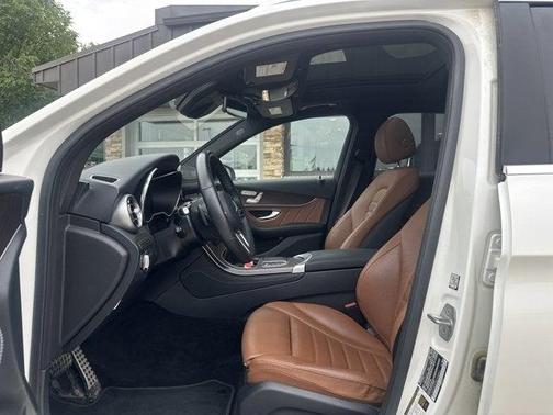 2021 Mercedes-Benz GLC 300 4MATIC