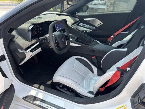 2023 Chevrolet Corvette Stingray w/3LT