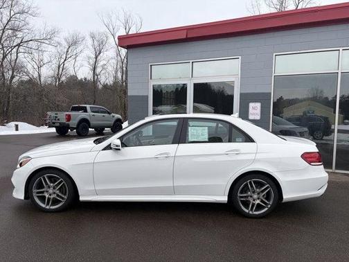 2016 Mercedes-Benz E-Class 4MATIC