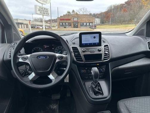 2022 Ford Transit Connect XLT